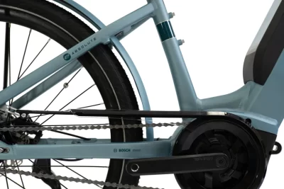 Image du vélo électrique Granville E-Absolute 24+ blue green, alliant un design captivant et des performances remarquables. Une combinaison parfaite de style, de puissance et de confort pour des déplacements urbains exceptionnels