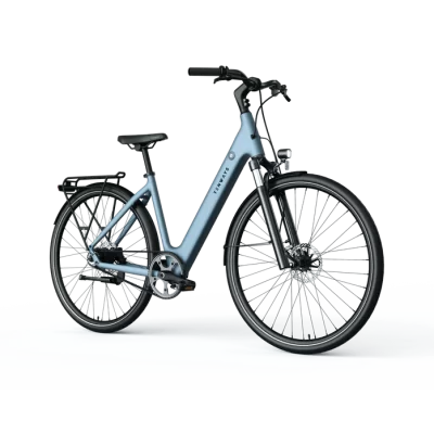Vélo électrique TENWAYS CGO800S Sky Blue: Élégance et performance avec moteur de moyeu arrière Mivice M070 250W, batterie lithium-ion 36V, 10.4Ah et freins à disque hydrauliques Tektro.